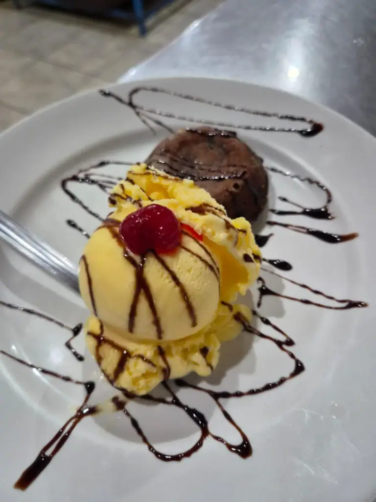 Petit Gâteau Clássico